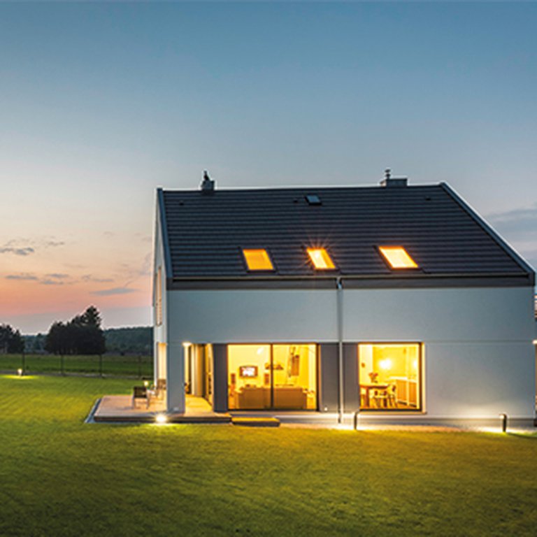 Strom-Grund--und-Ersatzversorgung-einfache-Lizenz-iStock-1051446210-(3)-Quadrat.jpg