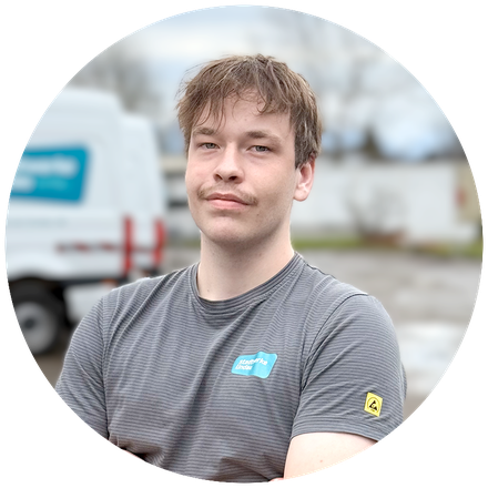 Aaron-Schmid-2025_800x800_rund.png