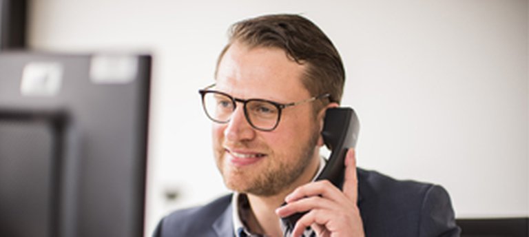 hannes-roesch_Foto-Bruno-Maul_Rechte_SWLI_SON9643_327x146.jpg